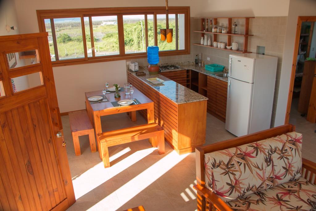 Chez Manany Galapagos Ecolodge Puerto Villamil Ruang foto