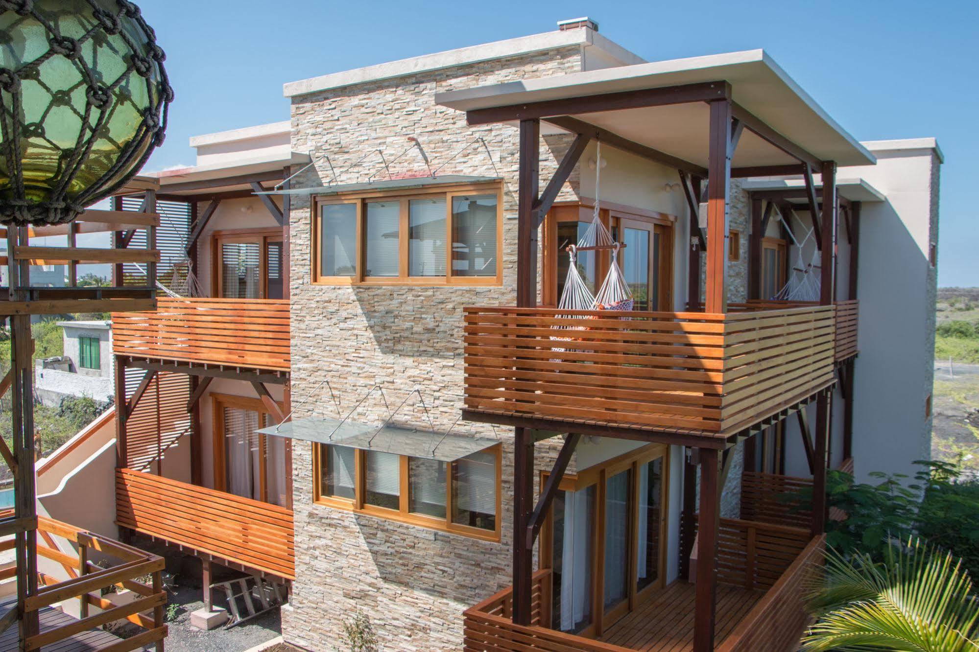 Chez Manany Galapagos Ecolodge Puerto Villamil Bagian luar foto