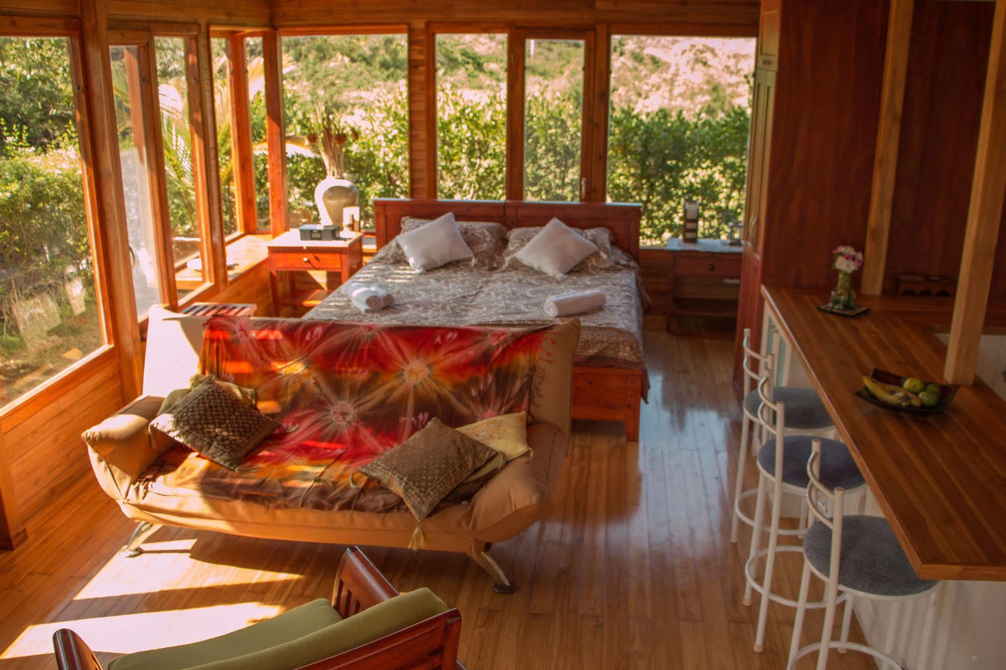 Chez Manany Galapagos Ecolodge Puerto Villamil Bagian luar foto